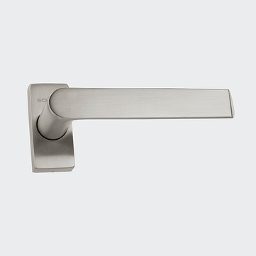 Poignée de porte en L 